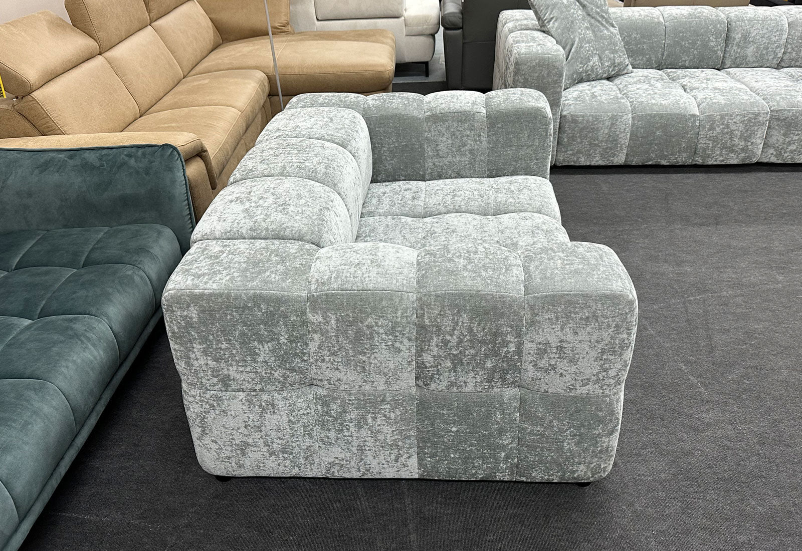 Lucy Loveseat
