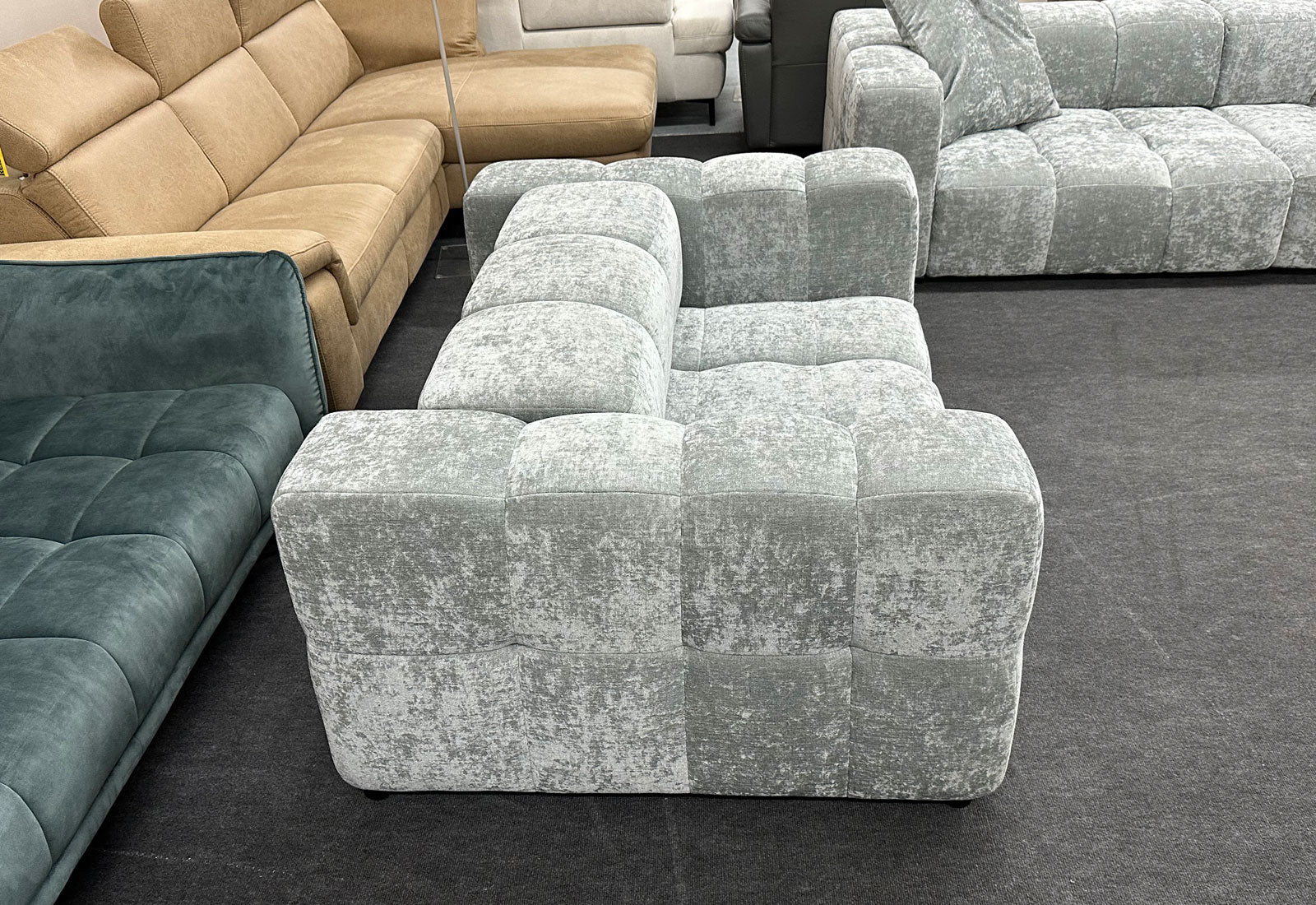 Lucy Loveseat