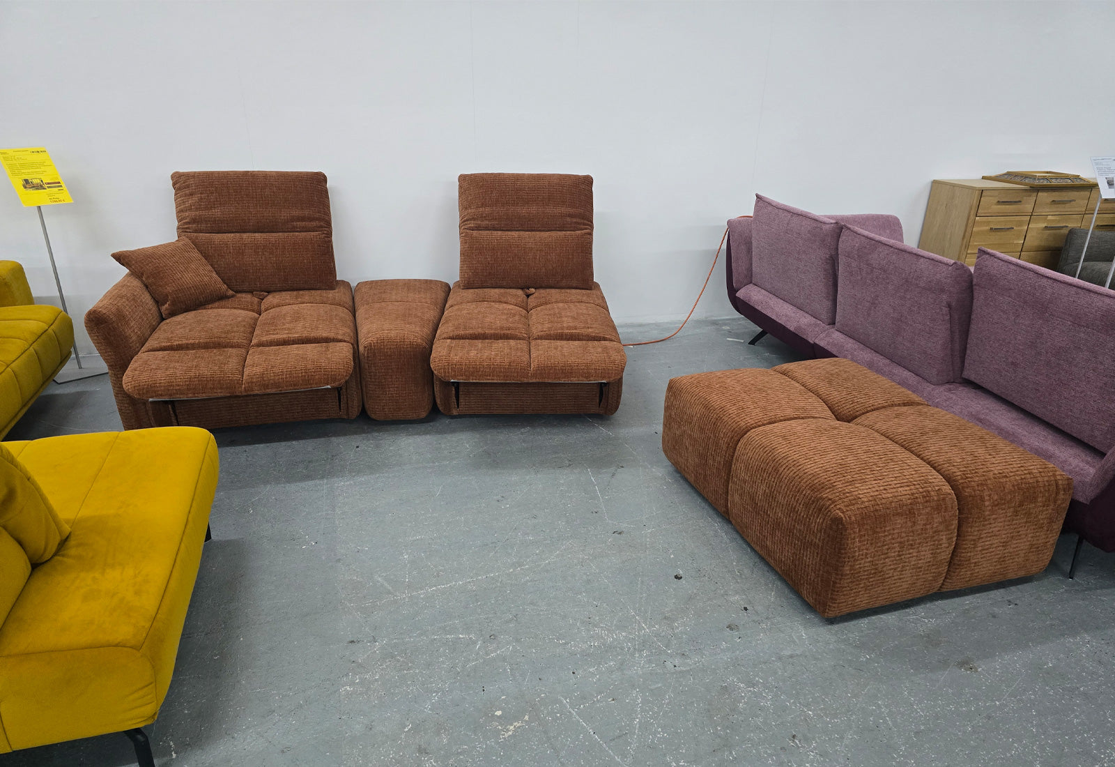 Lina mit Hocker Modulsofa