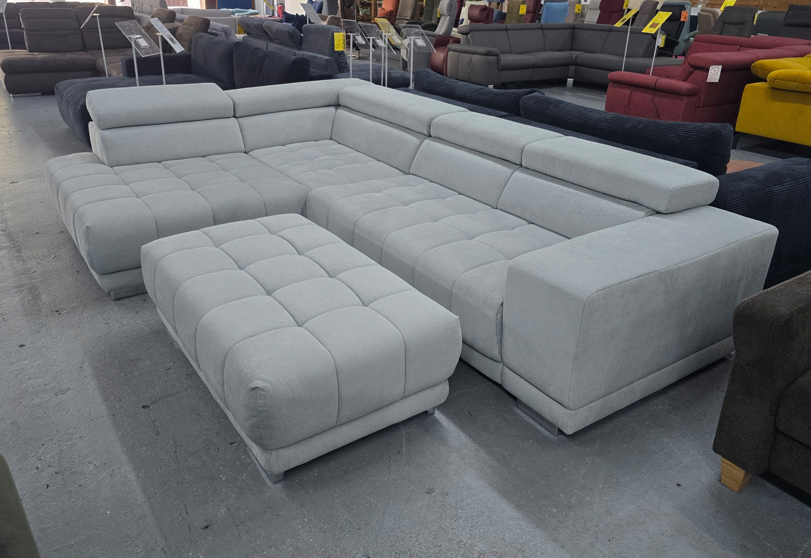 MP-IN15053 mit XXL Hocker